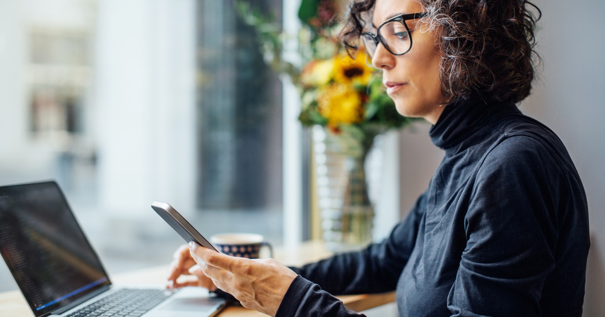 Döbbenetes, hány percet veszítesz, ha munka közben ránézel egy üzenetre – Ez az oka