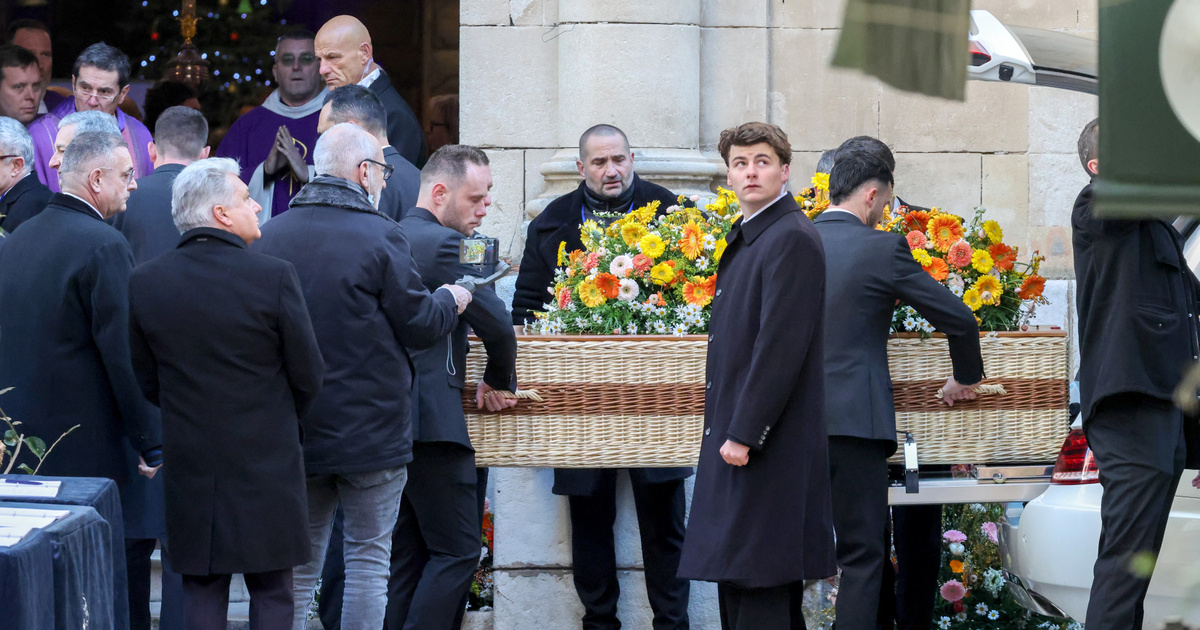 Több ezren kísérték utolsó útjára Brigitte Bardot-t