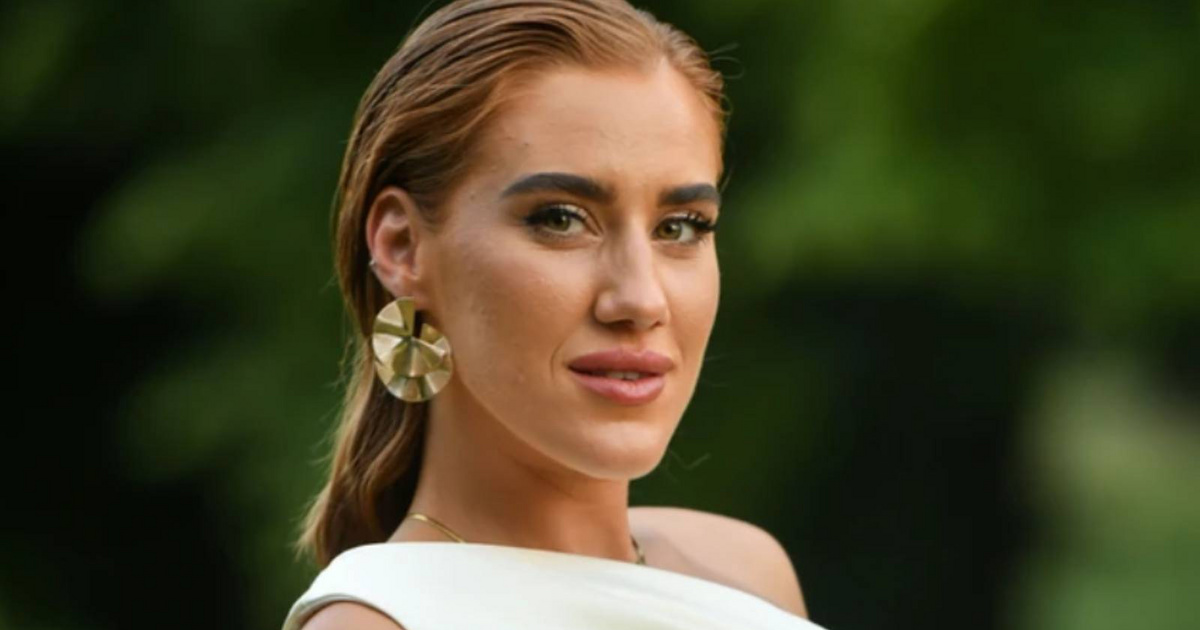 A magyar énekesnő első számú gyanúsított volt pénzmosásban: le is csukták volna