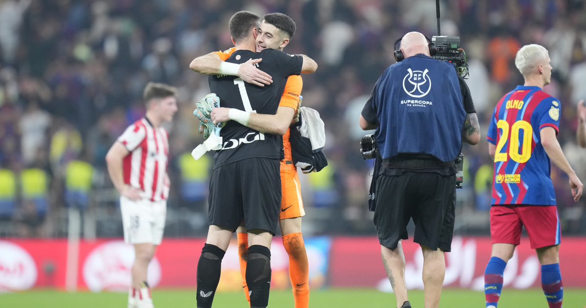 Szívbe markoló jelenet a profifutball állítólag rideg viszonyai között