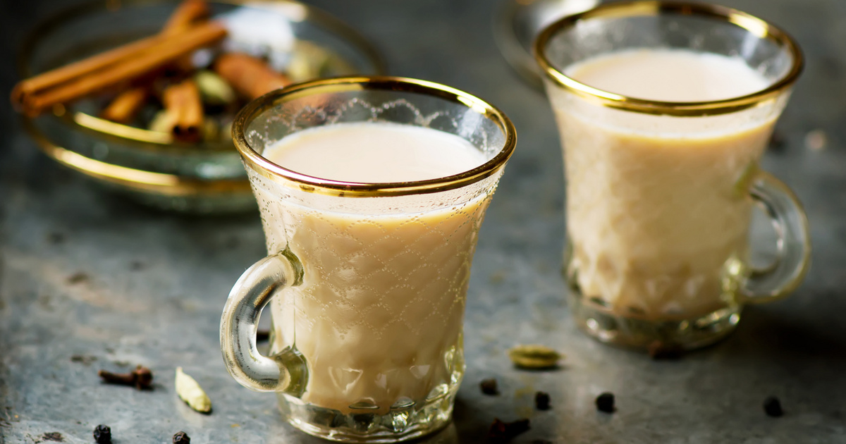 Ez a fűszeres ital átmelegít, erősíti az immunrendszert, és támogatja az emésztést - Fekete tea az alapja