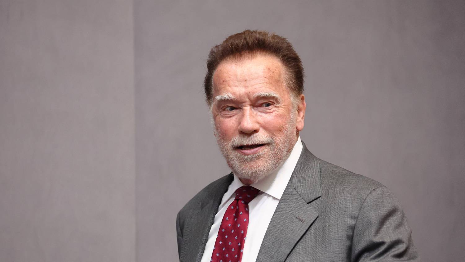 Arnold Schwarzenegger furcsa ajándékot adott karácsonyra a sógorának