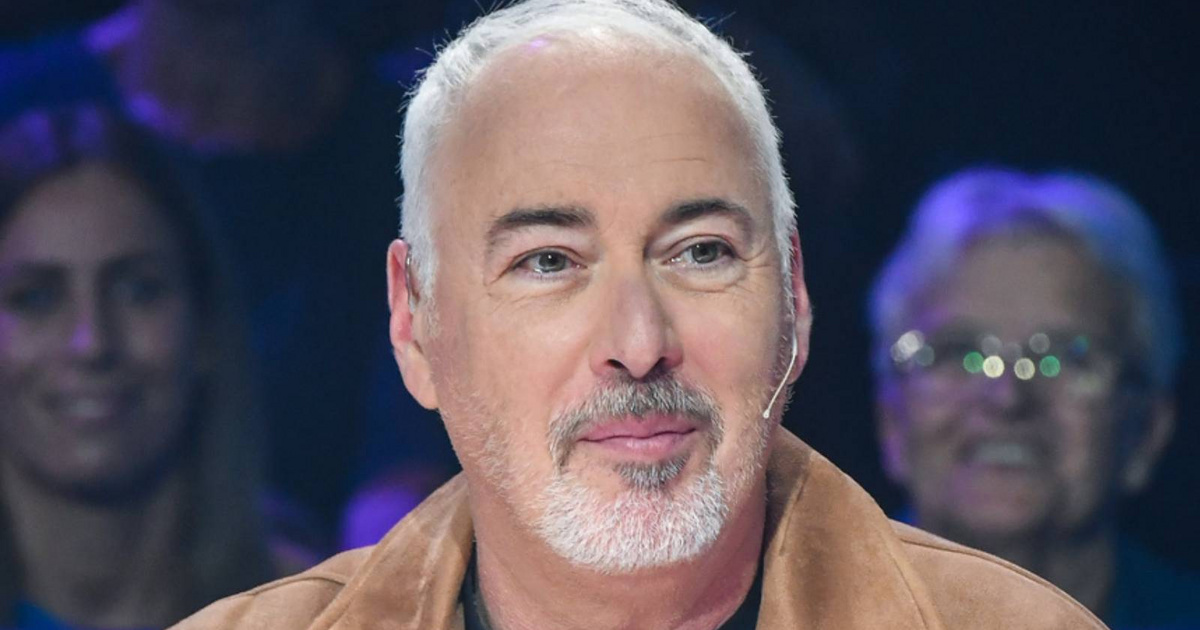 Hajós András emiatt vált el feleségétől: most 20 évvel fiatalabb párja van