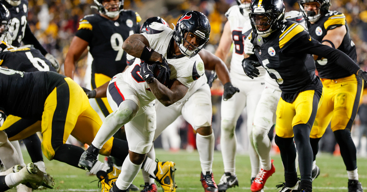 Besült otthon a Pittsburgh Steelers, a remek zárás továbbjutást ért a Houston Texansnak