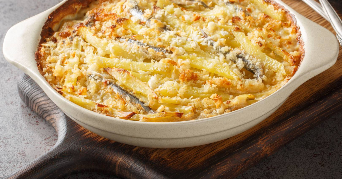 Krémes, svéd krumpliragu ropogós morzsával: húsmentes ebédet mutatunk