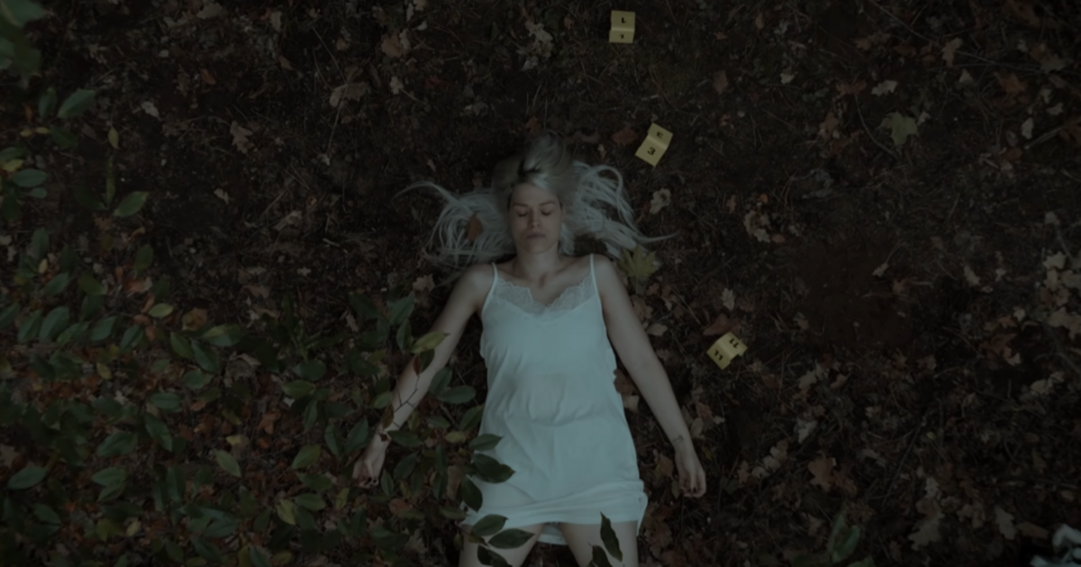 Sokkoló eszközökkel, érzelmi hitelességgel hat a klip