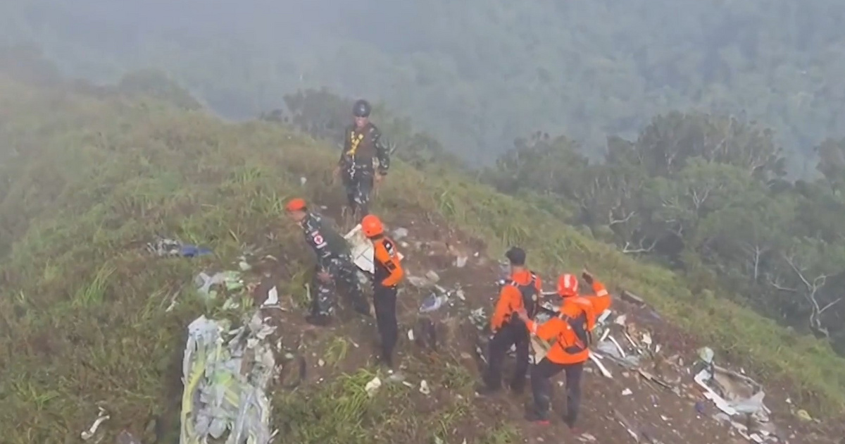 Fejlemények érkeztek az Indonézia felett eltűnt repülőgép utasairól