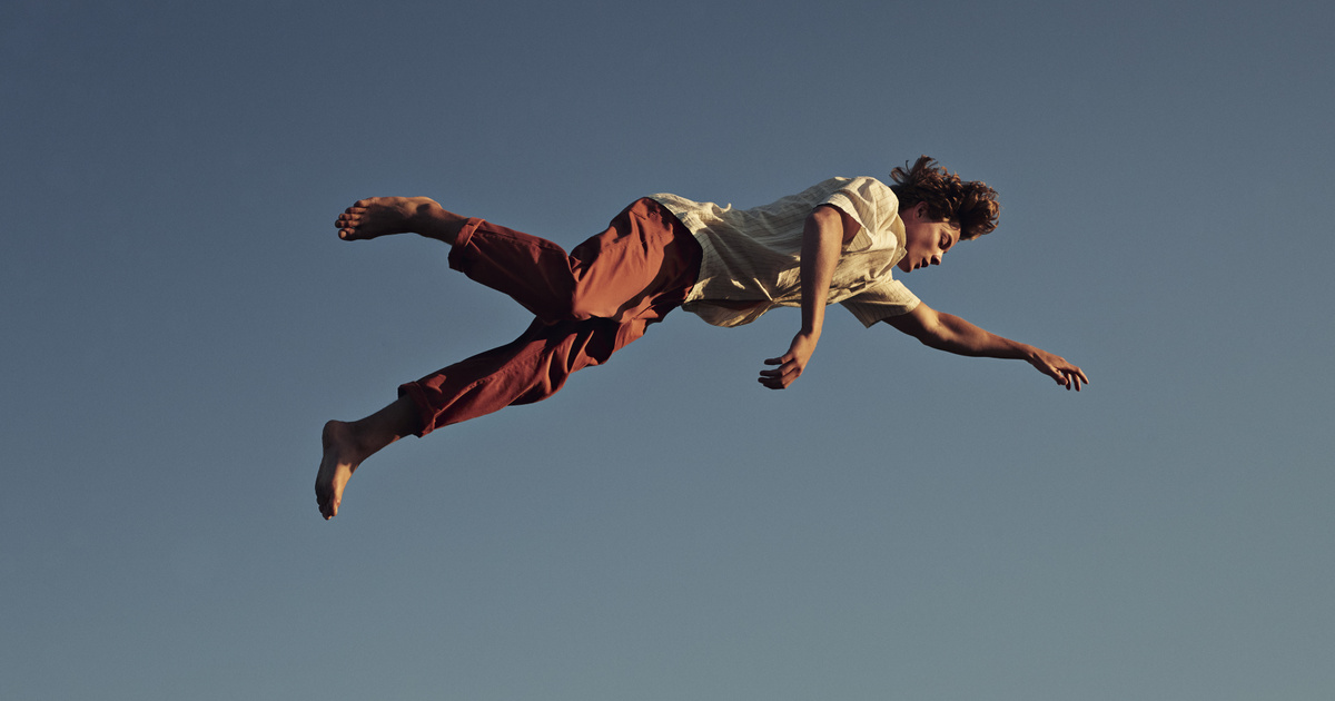 Válaszolt a tudomány a TikTokon terjedő állításra, miszerint nyáron hét másodpercre megszűnik a gravitáció