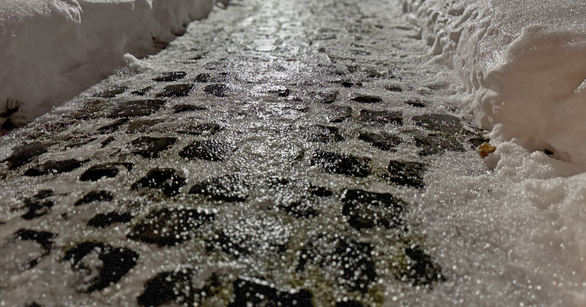 Pár óra és jön az ónos eső: több vármegyébe visszatér az ítéletidő