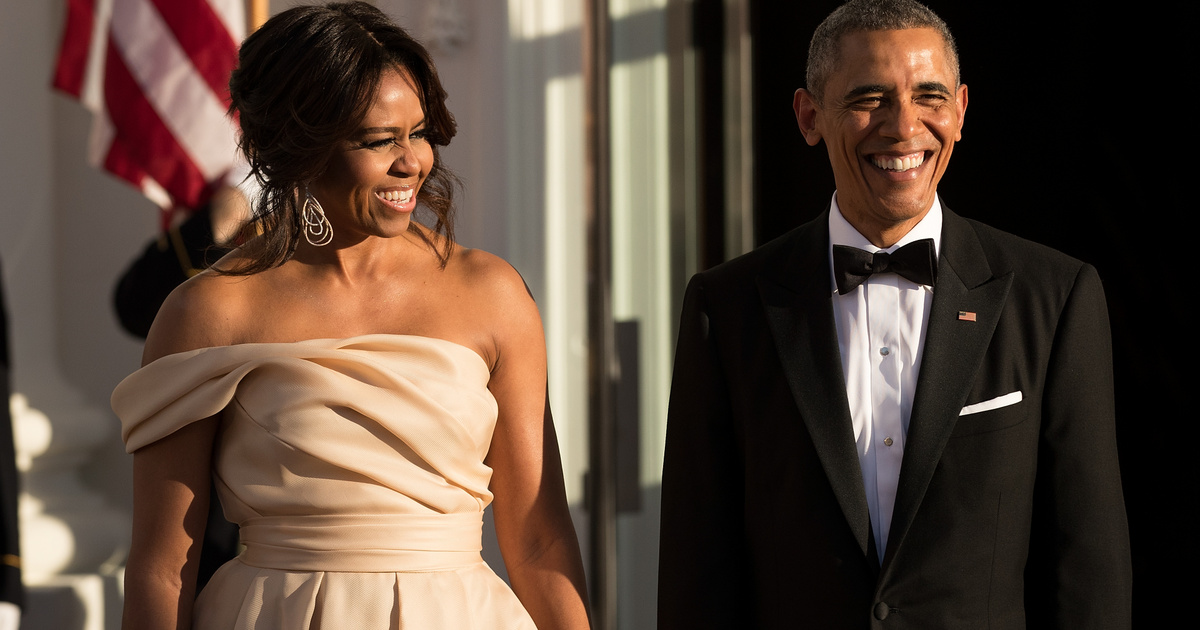 Obamáéknak párterápiára volt szükségük: az egykori first lady vallott a házasságukról