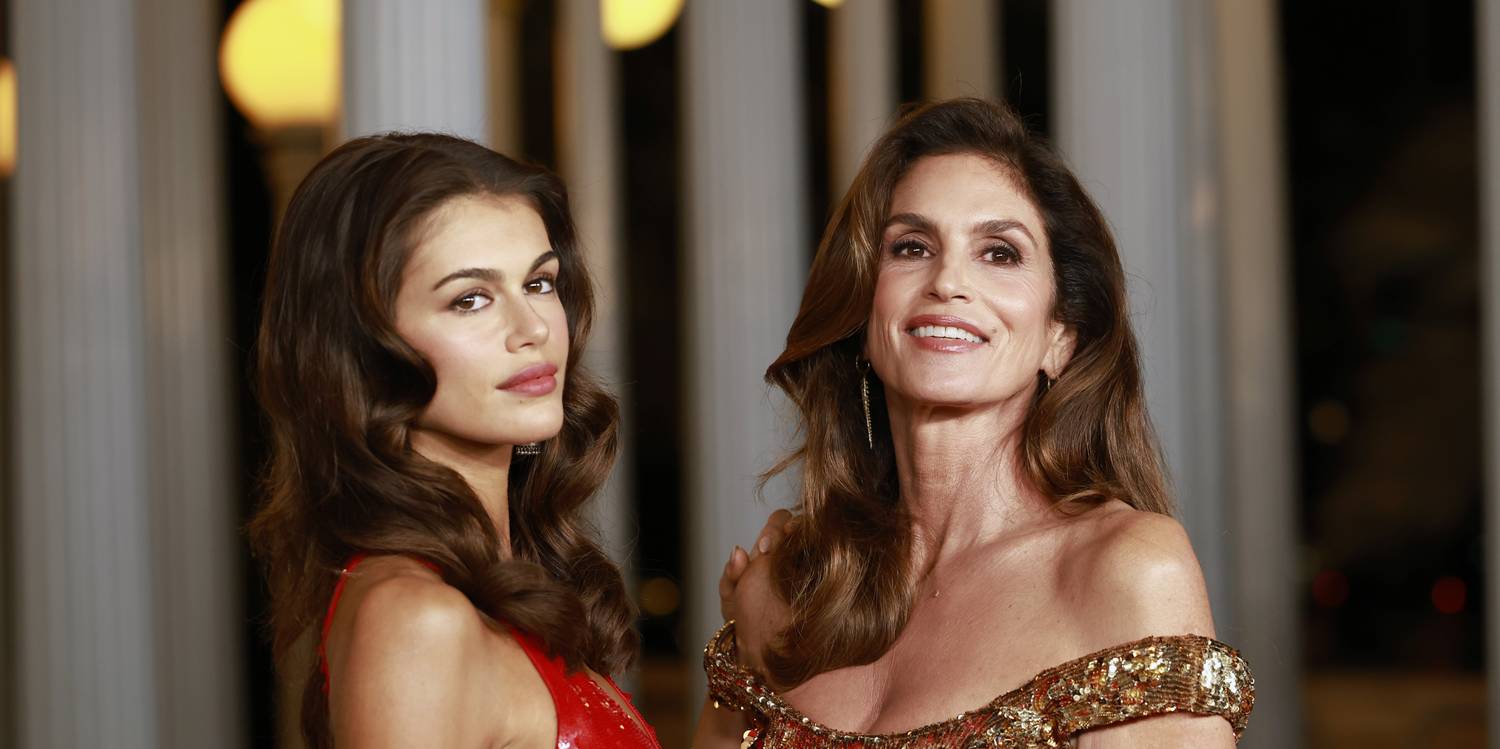 Cindy Crawford lánya, Kaia Gerber elárulta, ezért örül, hogy láthatta az édesanyja meztelen divatfotóit