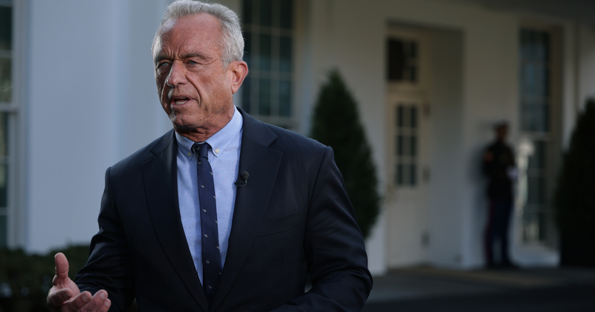 Robert F. Kennedy Jr. állítása szerint 9 kilogrammot adott le 20 nap alatt egy extrém, húsevő-diétával