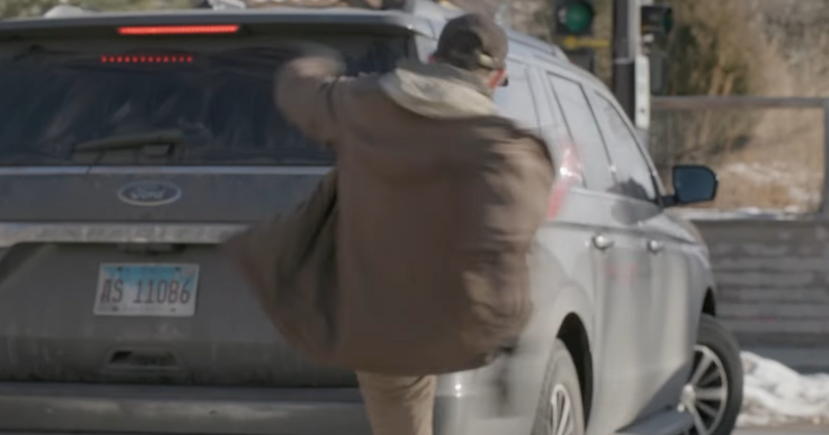 Új videók Alex Prettiről: már napokkal a halála előtt összetűzött az ICE ügynökeivel