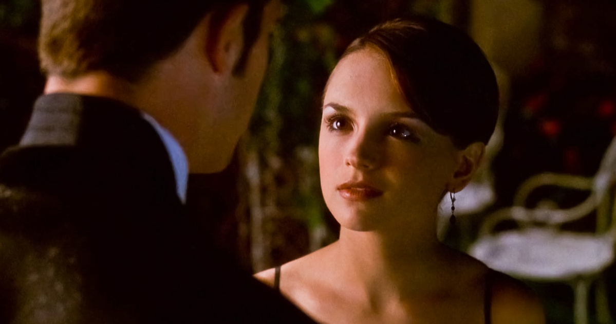 A 90-es évek szépséges színésznője volt: alig ismerni rá a 46 éves Rachael Leigh Cookra