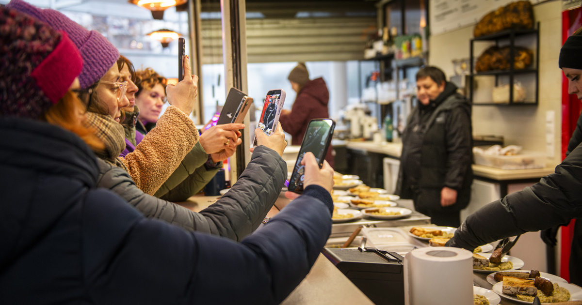 Erdélyi háziasszonyok és Michelin-csillagos séfek főznek, itt lesz a legendás lepény is