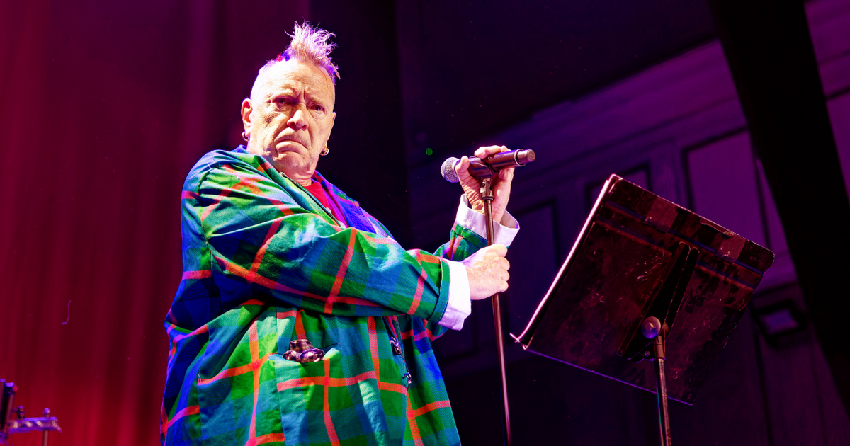 A csávó, akit mindenki az előző bandájából ismer, pedig már 48 éve újat gründolt