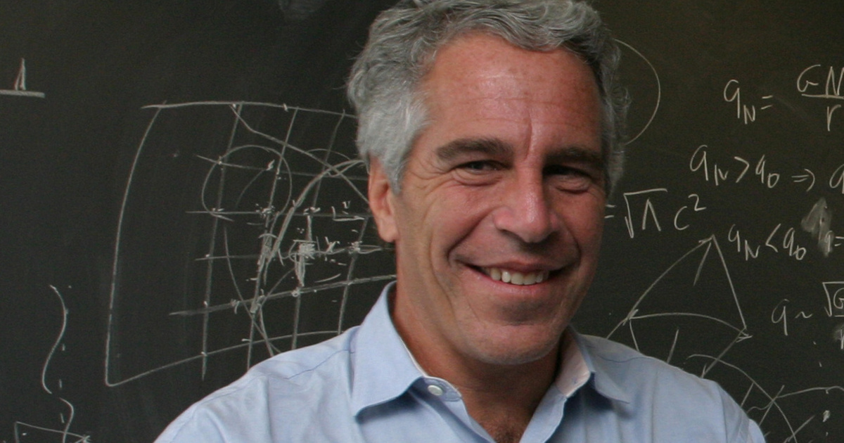 Egy budapesti ingatlan, és egy magyar lány felől is érdeklődött Jeffrey Epstein