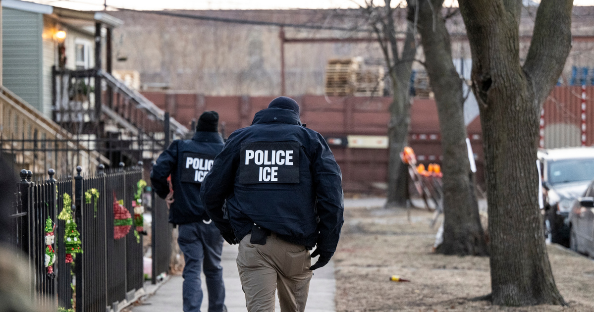 Döntő áttörés ICE-ügyben: mostantól kötelesek testkamerát viselni az intézkedő ügynökök