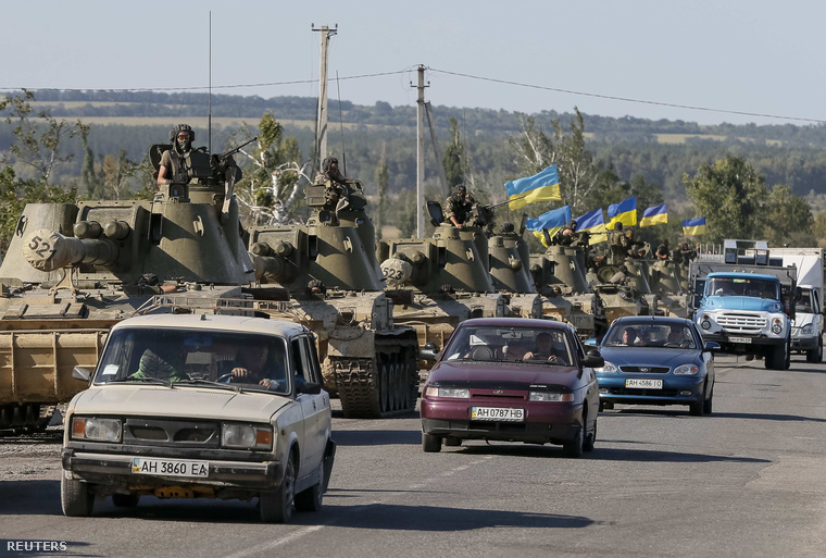 Ukrán harckocsik Szlavjanszknál
