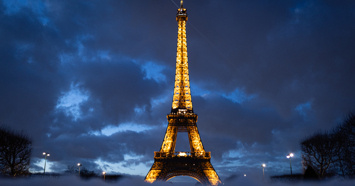 Női tudósok nevét örökítik meg az Eiffel-toronyban, egy magyar mikrobiológus is szerepel köztük