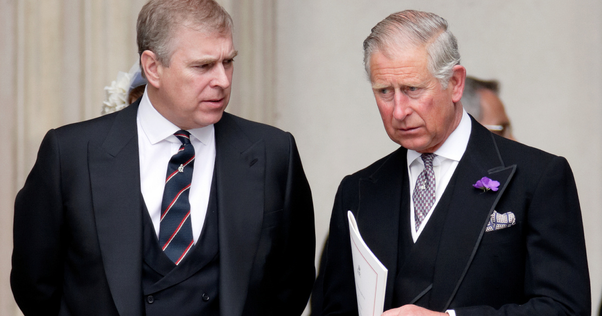 Károly király öccse és Jeffrey Epstein édeshármasoztak a sztriptíztáncosnővel egy partin: durva, mit tapasztalt ott a nő