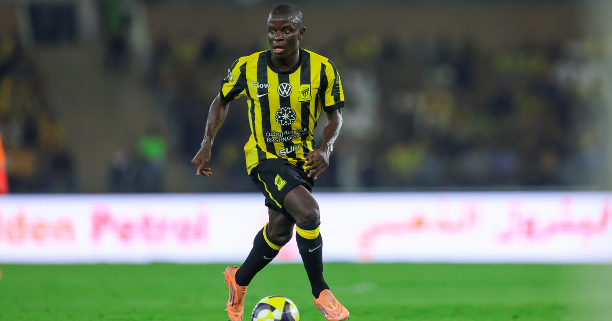 Visszatér Európába a franciák klasszis középpályása, Sallai Rolandék idényét rontaná el