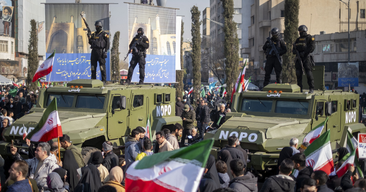 A lelőtt iráni tüntetők rokonainak fizetni kellett a golyókért, amelyekkel végeztek a családtagokkal