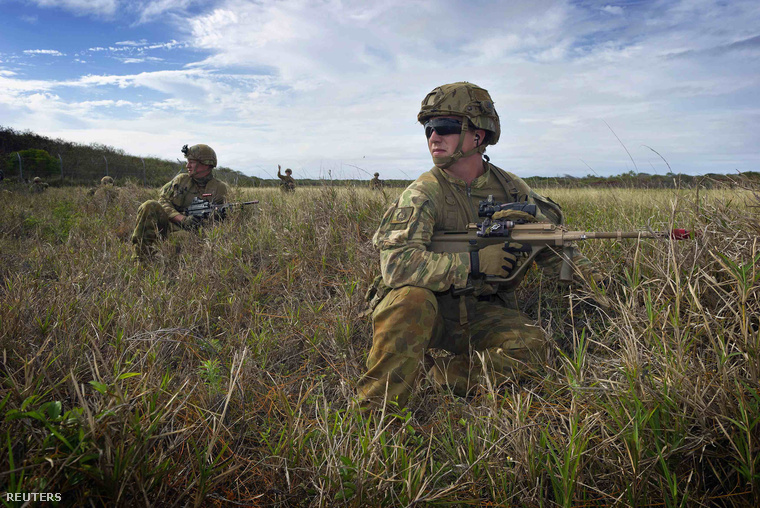 Ausztrál katonák egy malajziai hadgyakorlaton, 2014. szeptemberében