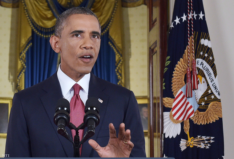 Barack Obama amerikai elnök az Iszlám Állam nevű terrorszervezet ellen Irakban és Szíriában tervezett további katonai lépéseket jelent be  televíziós üzenetében a washingtoni Fehér Házból 2014. szeptember 11-én.