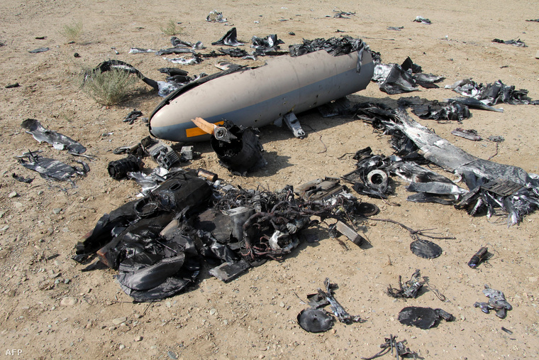 Egy Iránban leszedett drón roncsai