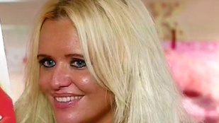 Milliókat költött magára Pamela Anderson hasonmása