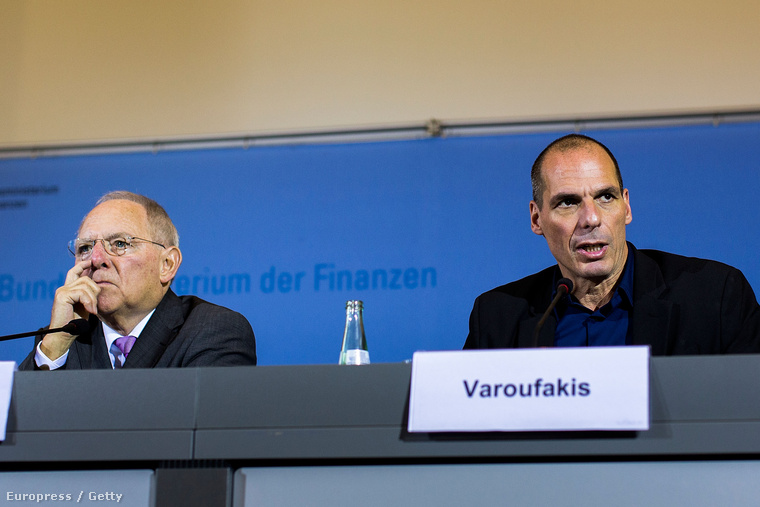 Janisz Varufakisz görög pénzügyminiszter és Wolfgang Schäuble német pénzügyminiszter Berlinben, 2015. február 5-én.