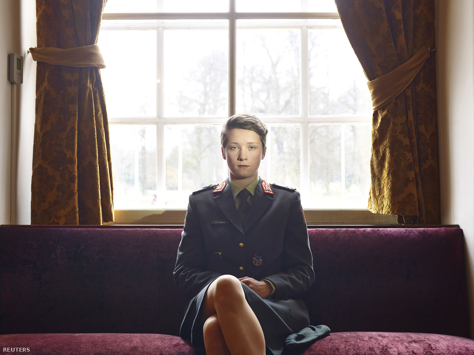 A Koninklijke katonai akadémia hallgatóiról készült portrésorozat harmadik lett a kategóriájában.