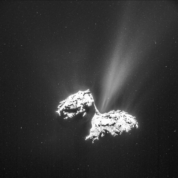 Rosetta NAVCAM comet 67P 20150206 enhanced 625