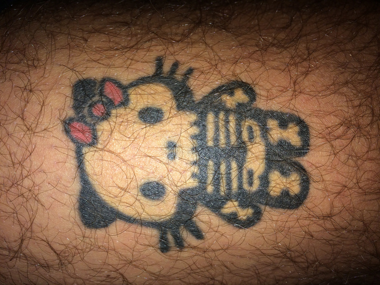 „A Hello Kitty tetoválás egy hirtelen-részeg felindulásból elkövetett motívum