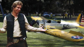 Harrison Ford landolásán röhög a fél internet