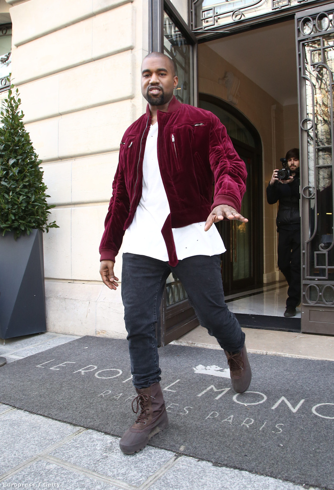 Kanye West nem boldog