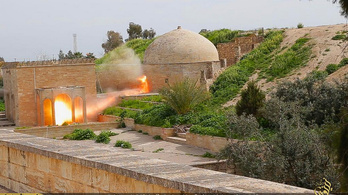 Az ISIS megmutatta, hogyan robbant fel egy kolostort