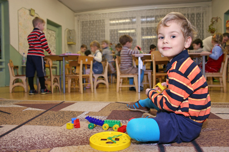 stockfresh 298895 child-play-in-kindergarten sizeM