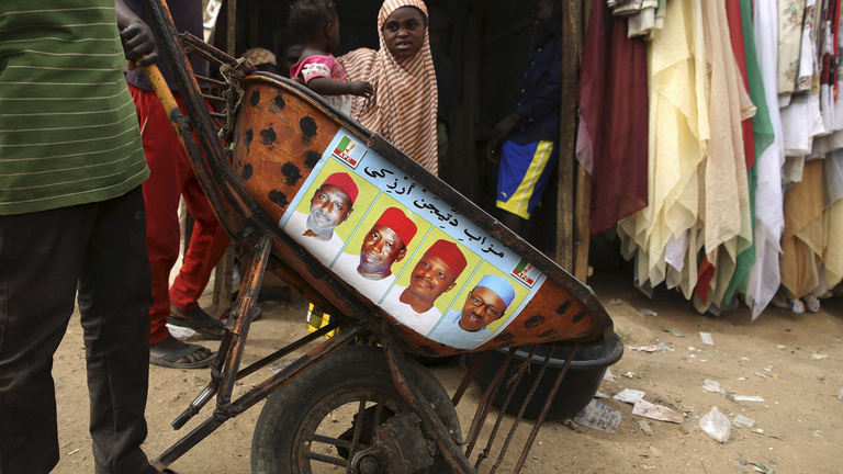 A volt katonai diktátor nyerte az elnökválasztást Nigériában