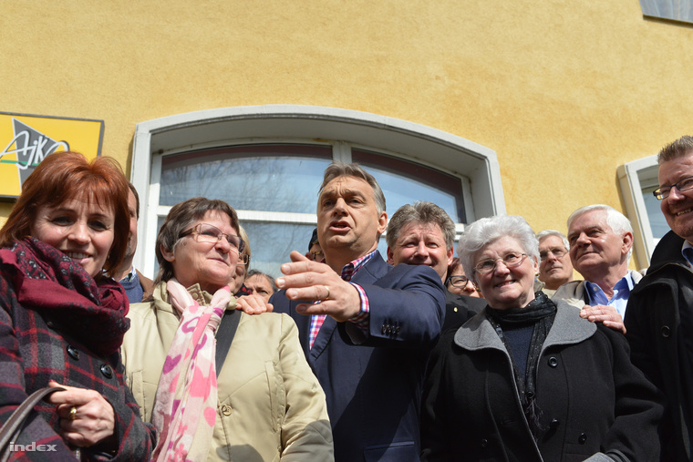 Orbán Viktor Ajkán április 9-én
