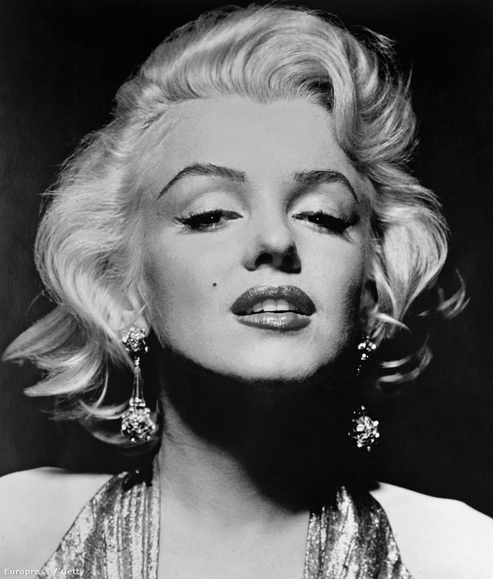 Marilyn MonroeSzerencsére Marilyn Monroe kissé megmentette a helyzetet az 50-es években