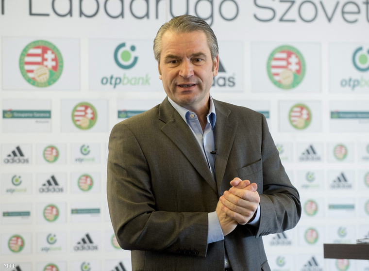 Bernd Storck, az U20-as futball-válogatott kapitánya, a hazai szövetség német sportigazgatója