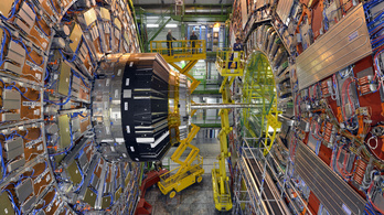Már látják az LHC-ban az első ütközéseket