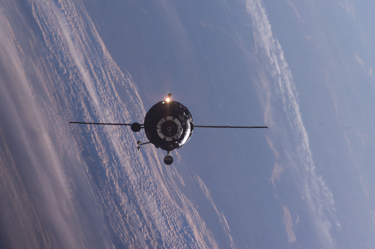121776main iss011e09178hires