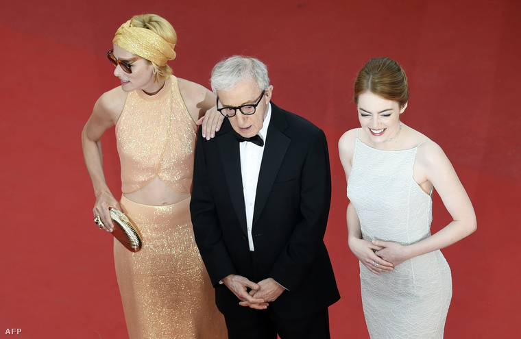 Woody Allen, Parker Posey és Emma Stone a vörös szőnyegen, Cannes 2015. május 15.