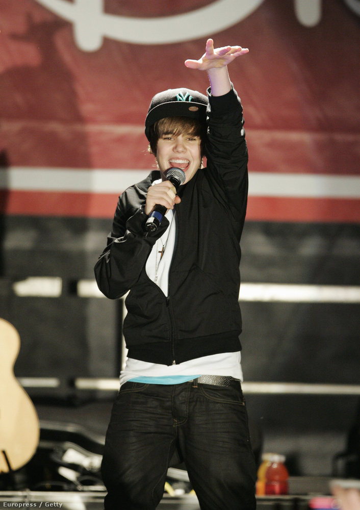 Justin Bieber még mindig csak 21 éves, de már 14 évesen is a színpadon állt.